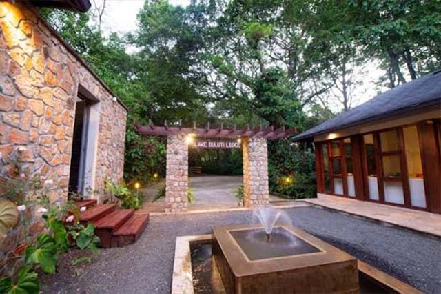 Lake Duluti Lodge